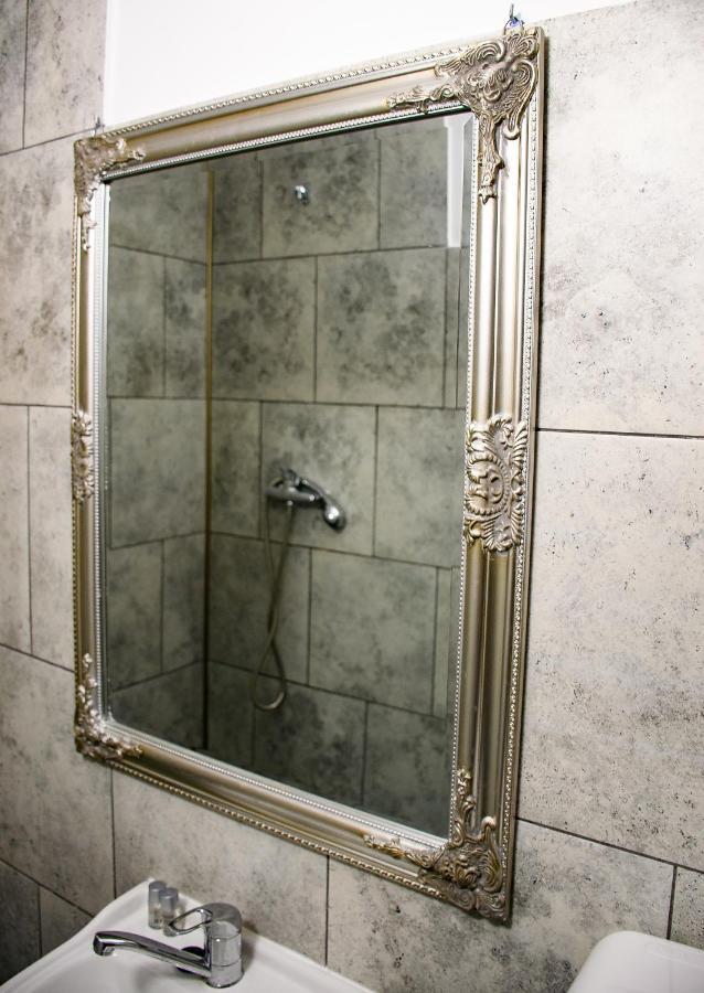 Ayana Central House Oradea Eksteriør bilde